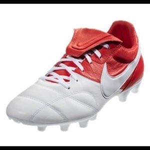 Mens Nike Tiempo Leather Soccer Cleats 